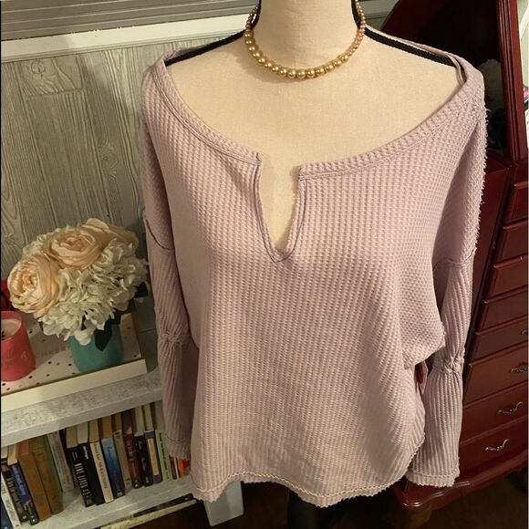 *We The Free* People Bell Sleeve Thermal Top Sz L - Picture 1 of 6